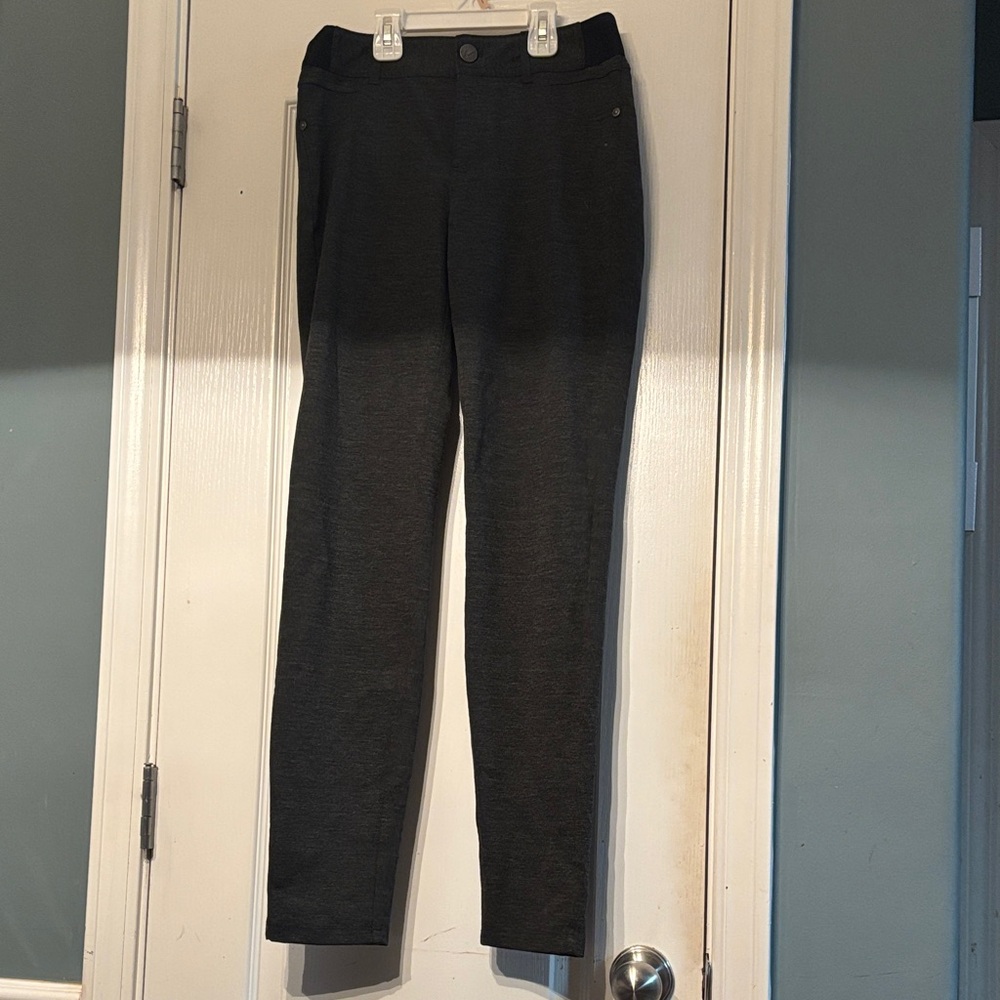 Simply Vera Vera Wang Charcoal Straight Leg Pants Women’s Small Used